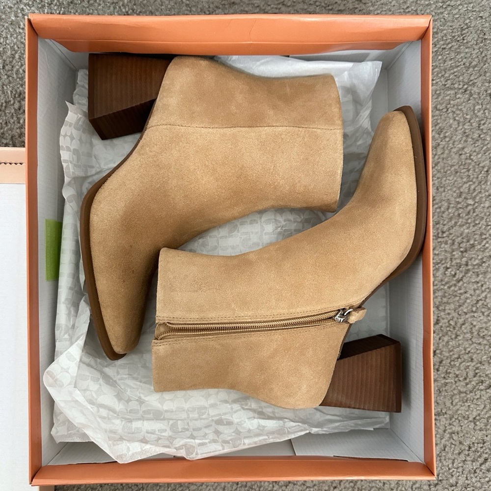 Gianni Bini Holy Grail Block heel booties